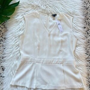NWT Elegant Ann Taylor Sleeveless Top